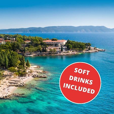 Valamar Sanfior Hotel & Casa Рабац Екстериор снимка