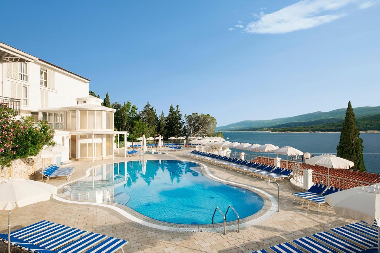 Valamar Sanfior Hotel & Casa Рабац Екстериор снимка