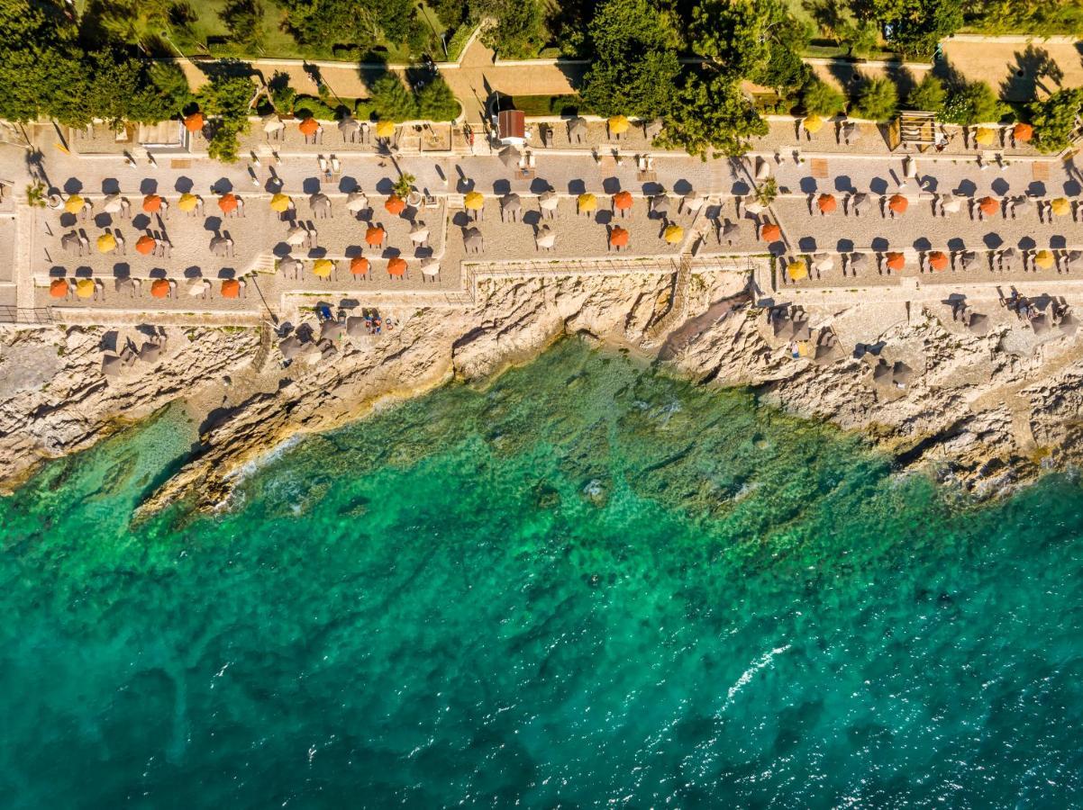 Valamar Sanfior Hotel & Casa Рабац Екстериор снимка