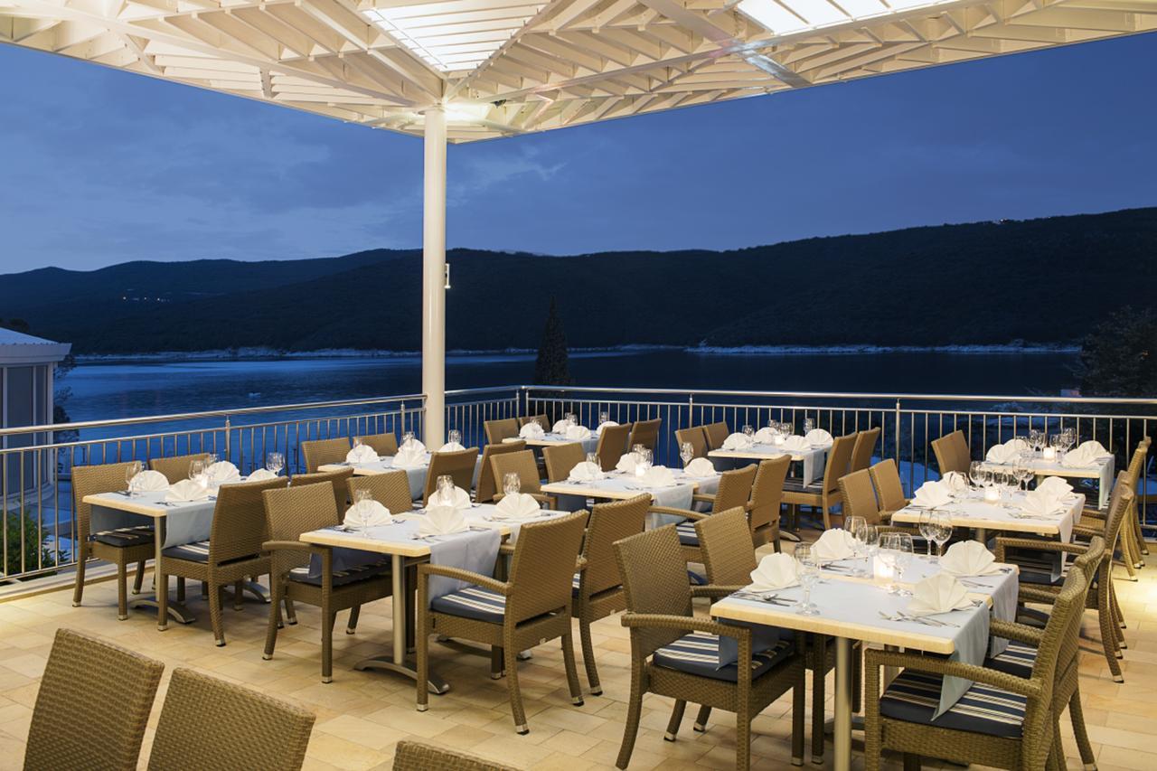 Valamar Sanfior Hotel & Casa Рабац Екстериор снимка