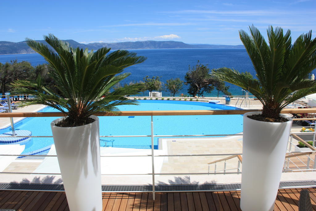 Valamar Sanfior Hotel & Casa Рабац Екстериор снимка
